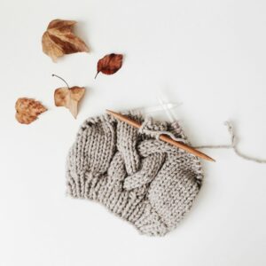 gray knitted beanie hat